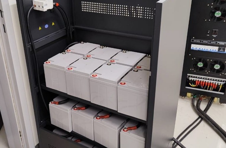 Соединение аккумуляторов