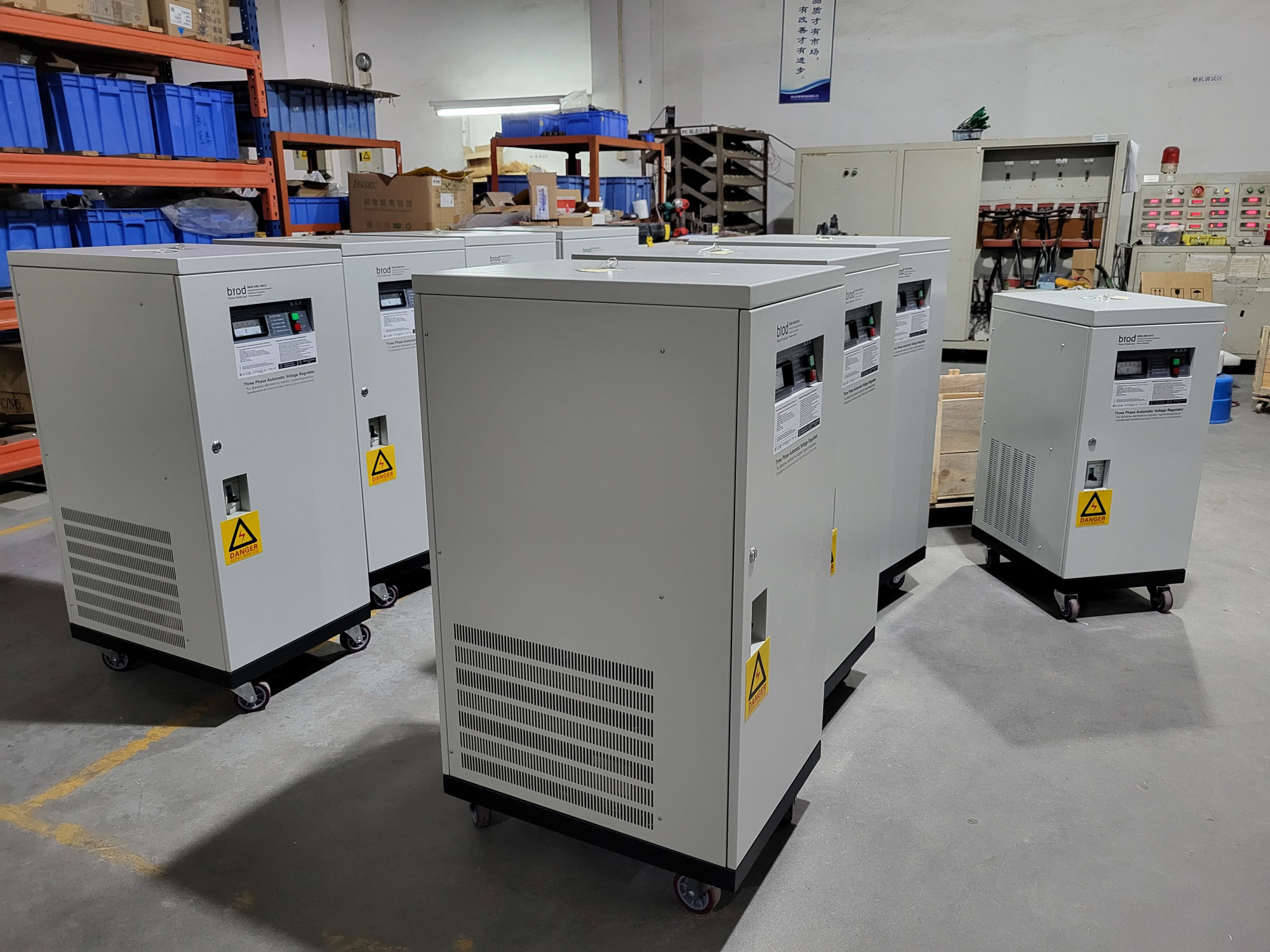 Промышленный стабилизатор Biod Pro ARD 300 кВА трехфазный индукционный